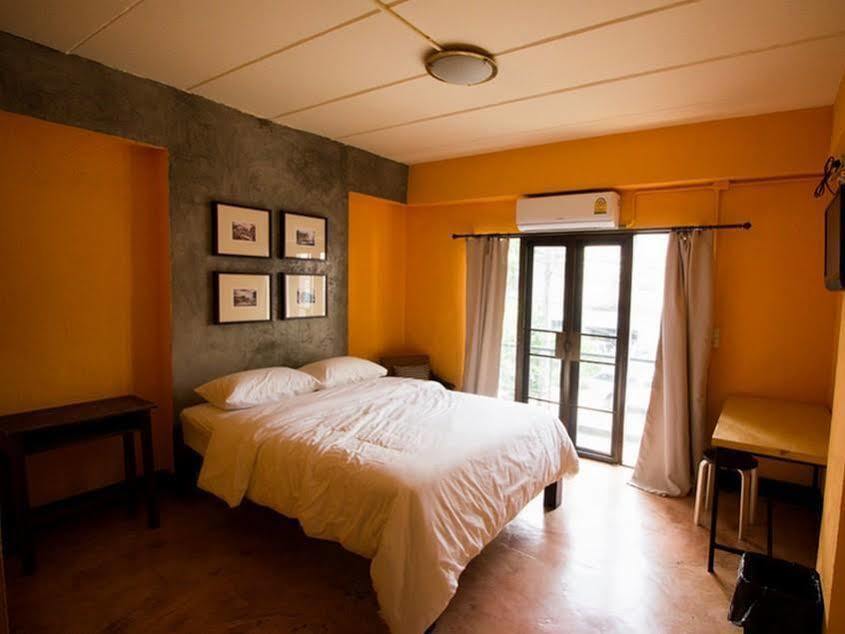 Isleep Guesthouse Чіангмай Екстер'єр фото