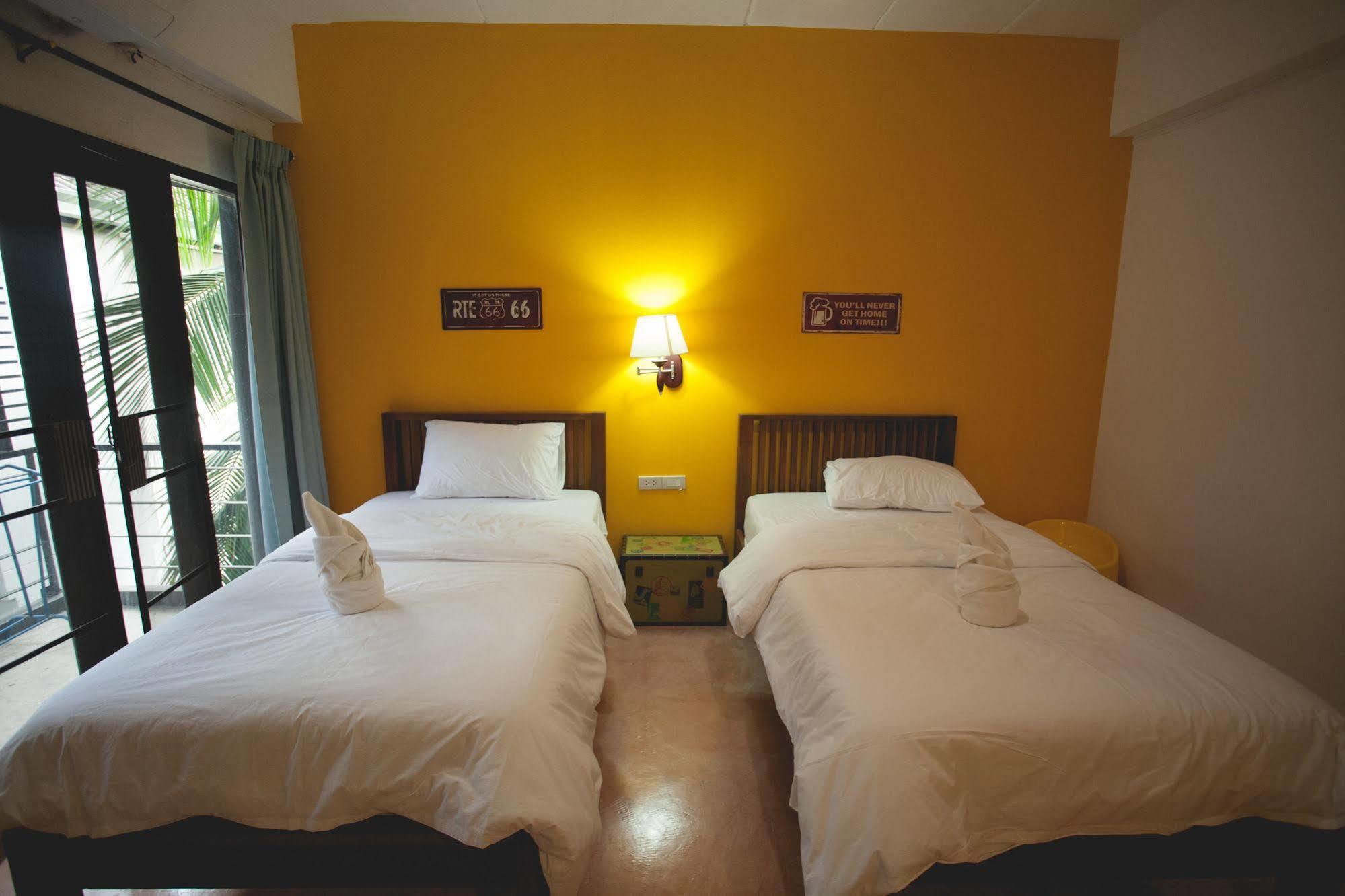 Isleep Guesthouse Чіангмай Екстер'єр фото