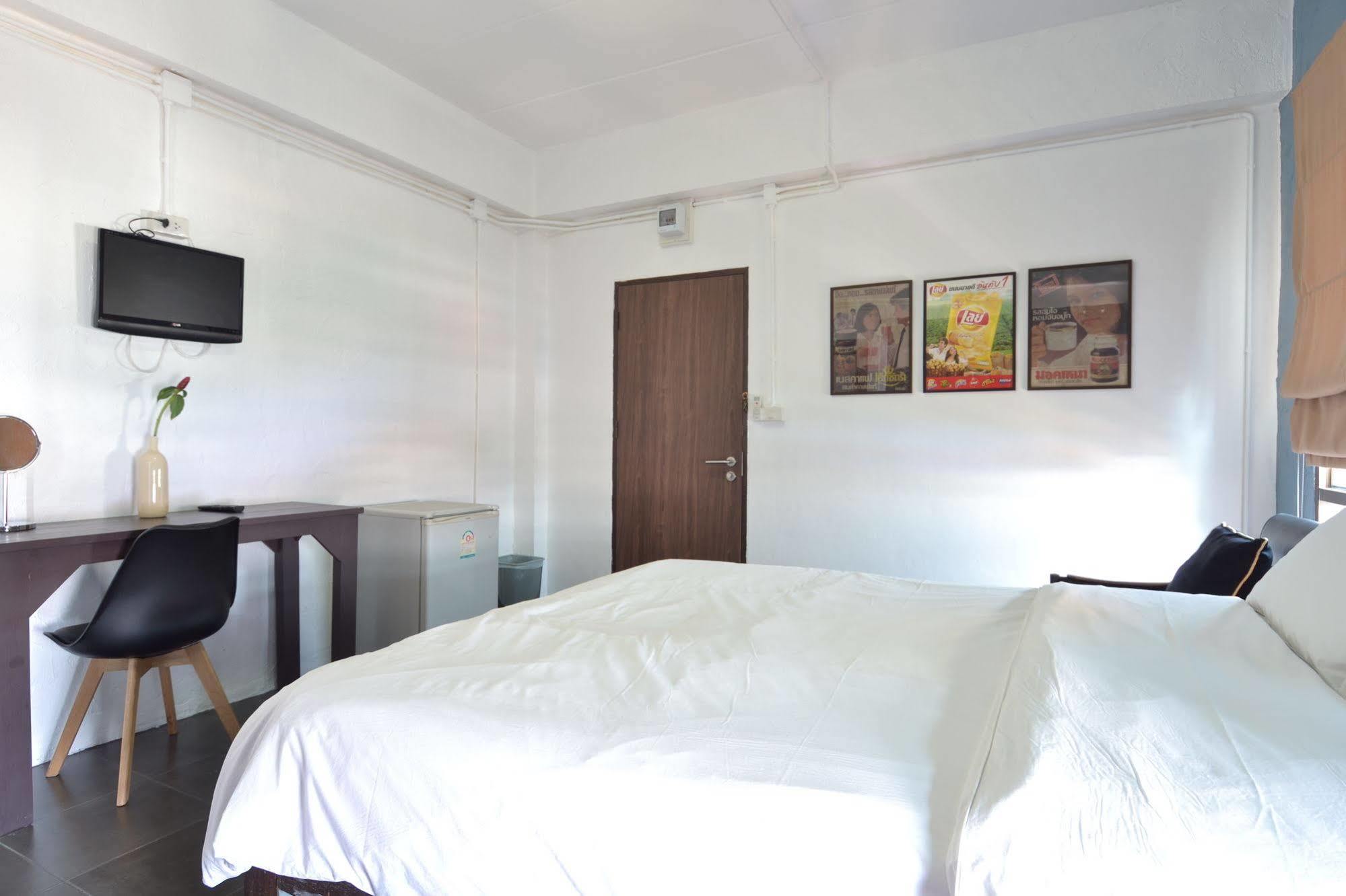 Isleep Guesthouse Чіангмай Екстер'єр фото
